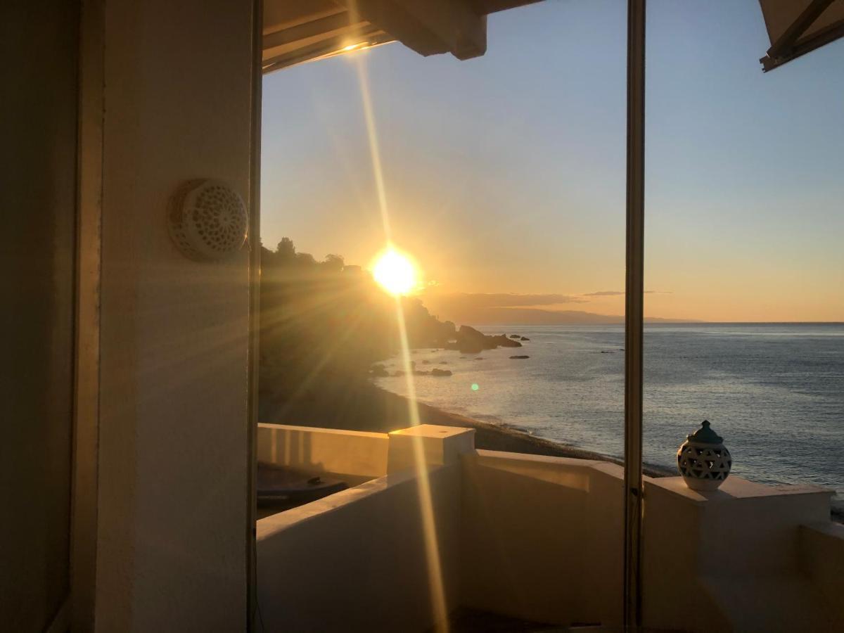 Taormina Seasuite Fondaco Parrino Santa Margherita-Sant'Alessio Siculo Exteriör bild